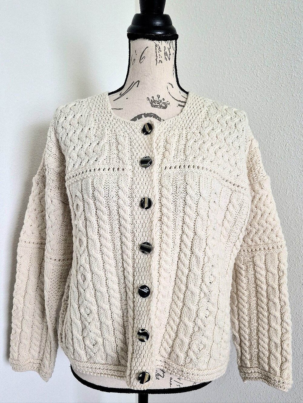 Carraig Donn Aran Merino Wool Fisherman Cable Knit Cardigan Sweater size L Irish